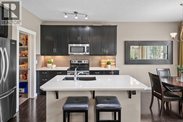 4728 Elgin Avenue SE, Calgary, Alberta, T2Z0S3
