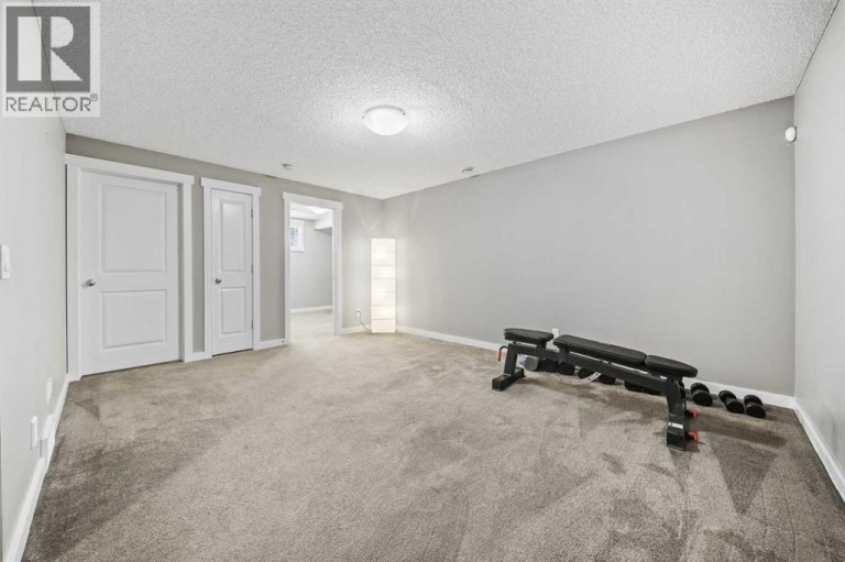 4728 Elgin Avenue SE, Calgary, Alberta, T2Z0S3