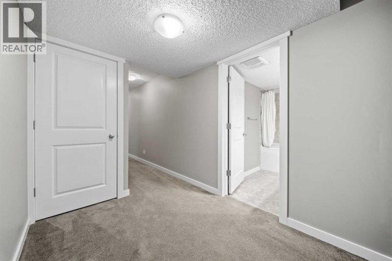 4728 Elgin Avenue SE, Calgary, Alberta, T2Z0S3