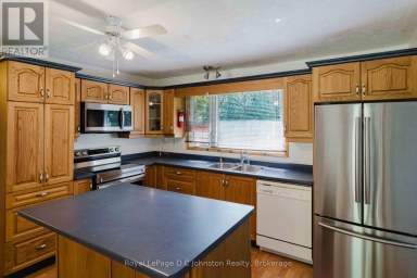 25 AVELE ROAD South Bruce Peninsula Ontario photo 14
