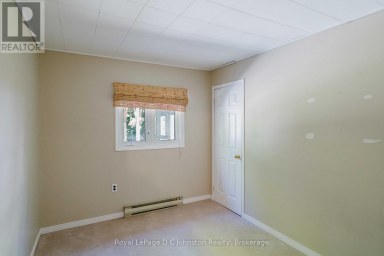 25 AVELE ROAD South Bruce Peninsula Ontario photo 19