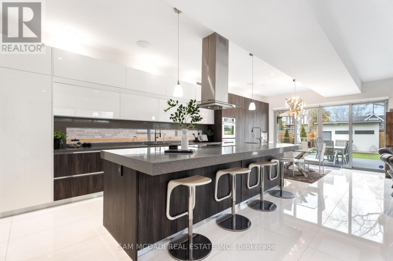 852 GOODWIN ROAD, Mississauga (Lakeview), Ontario, L5G4J7