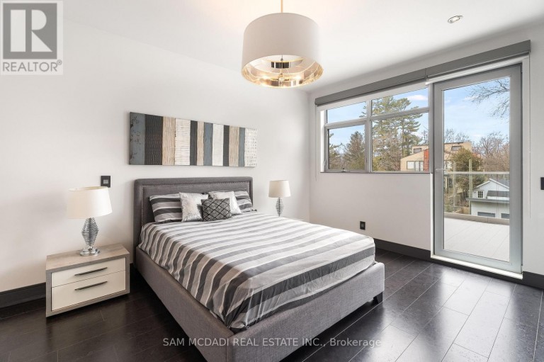 852 GOODWIN ROAD, Mississauga (Lakeview), Ontario, L5G4J7