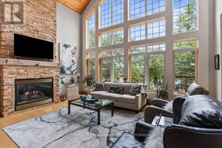 1041 KINGFISHER LANE, Minden Hills (Minden), Ontario, K0M2K0