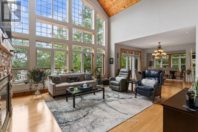 1041 KINGFISHER LANE, Minden Hills (Minden), Ontario, K0M2K0