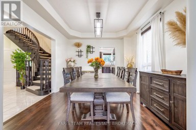 31 THE QUEENSWAY Barrie (Innis-Shore) Ontario photo 14