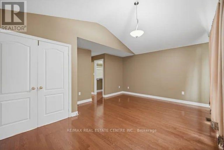 32 MIDNIGHTSUN TRAIL, Brampton (Sandringham-Wellington), Ontario, L6R3K3