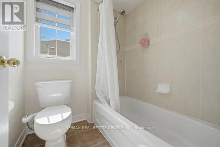 32 MIDNIGHTSUN TRAIL, Brampton (Sandringham-Wellington), Ontario, L6R3K3