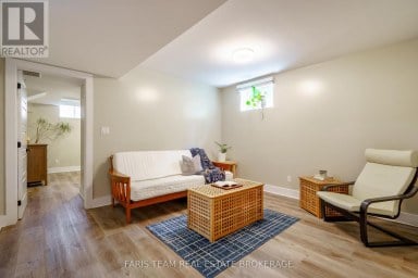 17 HUNTER AVENUE Tay (Victoria Harbour) Ontario photo 28
