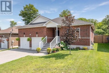 17 HUNTER AVENUE Tay (Victoria Harbour) Ontario photo 3