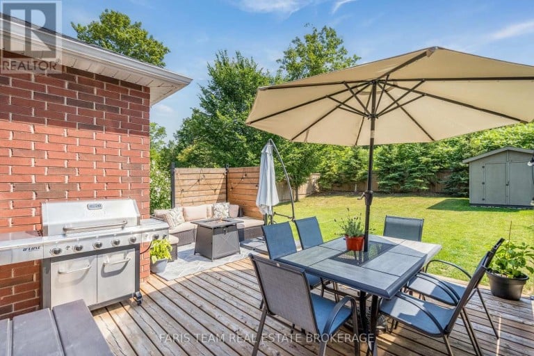 17 HUNTER AVENUE, Tay (Victoria Harbour), Ontario, L0K2A0