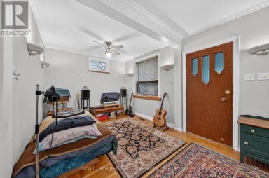 19 WALTER STREET Guelph (St. Patrick's Ward) Ontario photo 11