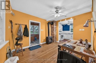 19 WALTER STREET Guelph (St. Patrick's Ward) Ontario photo 17