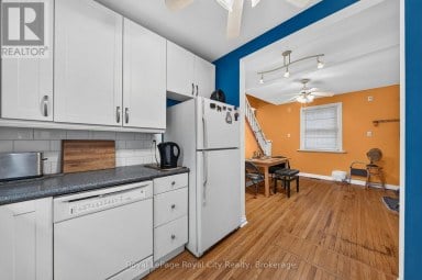 19 WALTER STREET Guelph (St. Patrick's Ward) Ontario photo 23