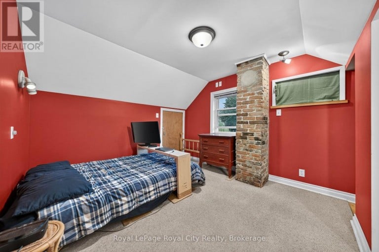 19 WALTER STREET, Guelph (St. Patrick's Ward), Ontario, N1E5N9
