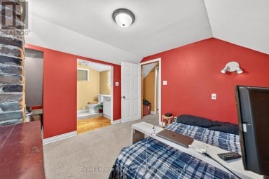 19 WALTER STREET Guelph (St. Patrick's Ward) Ontario photo 33