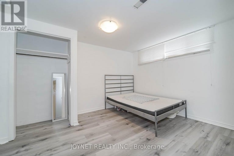 299 PALMER AVENUE, Richmond Hill (Harding), Ontario, L4C1P4