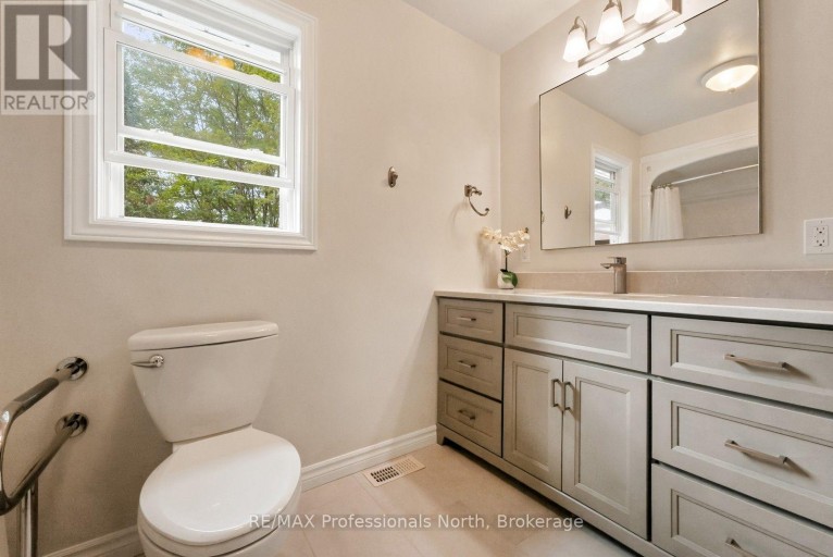 202 SUNNYSIDE STREET, Dysart et al (Dysart), Ontario, K0M1S0