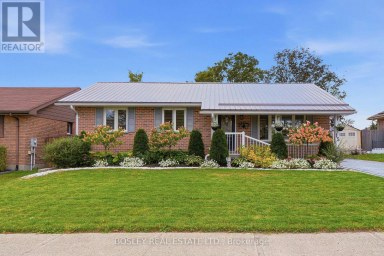 15 WILSON AVENUE Kawartha Lakes (Lindsay) Ontario photo 1