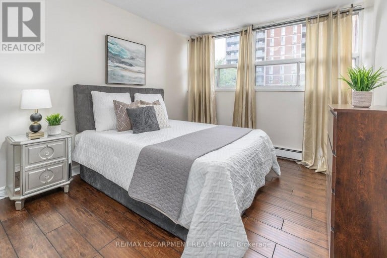 307 - 1950 MAIN STREET W, Hamilton (Ainslie Wood), Ontario, L8S4M9