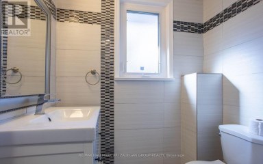210 HARRYGAN CRESCENT Richmond Hill (Mill Pond) Ontario photo 17