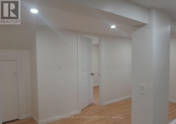 210 HARRYGAN CRESCENT Richmond Hill (Mill Pond) Ontario photo 30
