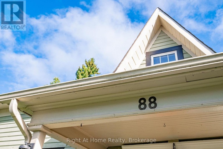 88 KING STREET E, Cavan Monaghan (Millbrook Village), Ontario, L0A1G0