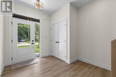119 JAMES STREET North Middlesex (Ailsa Craig) Ontario photo 2
