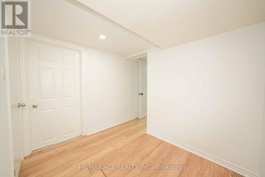 59 LILIAN DRIVE Toronto (Wexford-Maryvale) Ontario photo 19