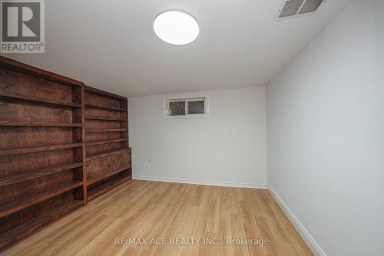 59 LILIAN DRIVE Toronto (Wexford-Maryvale) Ontario photo 20