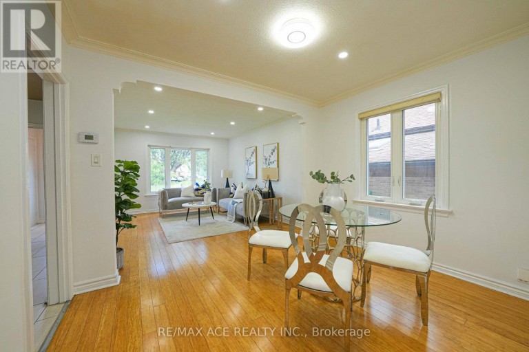 59 LILIAN DRIVE, Toronto (Wexford-Maryvale), Ontario, M1R3W4