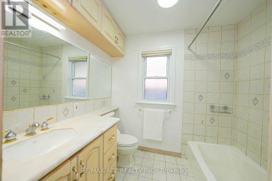 59 LILIAN DRIVE Toronto (Wexford-Maryvale) Ontario photo 7