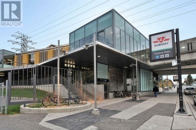 609 - 1 MASSEY SQUARE, Toronto (Crescent Town), Ontario, M4C5L4