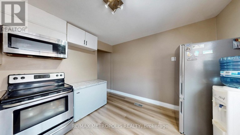 19 - 601 GALAHAD DRIVE, Oshawa (Eastdale), Ontario, L1K1L9