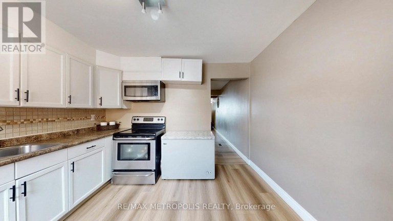 19 - 601 GALAHAD DRIVE, Oshawa (Eastdale), Ontario, L1K1L9