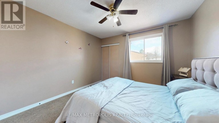 19 - 601 GALAHAD DRIVE, Oshawa (Eastdale), Ontario, L1K1L9