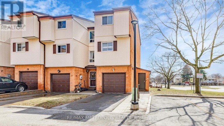 19 - 601 GALAHAD DRIVE, Oshawa (Eastdale), Ontario, L1K1L9