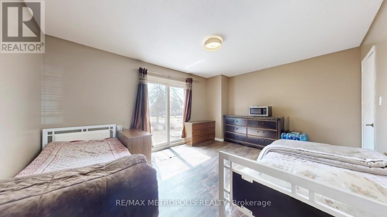 19 - 601 GALAHAD DRIVE, Oshawa (Eastdale), Ontario, L1K1L9