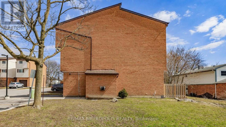 19 - 601 GALAHAD DRIVE, Oshawa (Eastdale), Ontario, L1K1L9