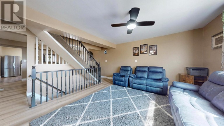 19 - 601 GALAHAD DRIVE, Oshawa (Eastdale), Ontario, L1K1L9