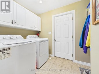 51 ALFRED STREET North Huron (Wingham) Ontario photo 13