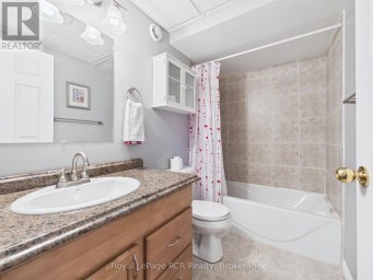 51 ALFRED STREET North Huron (Wingham) Ontario photo 34