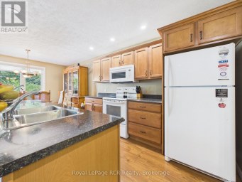 51 ALFRED STREET North Huron (Wingham) Ontario photo 9
