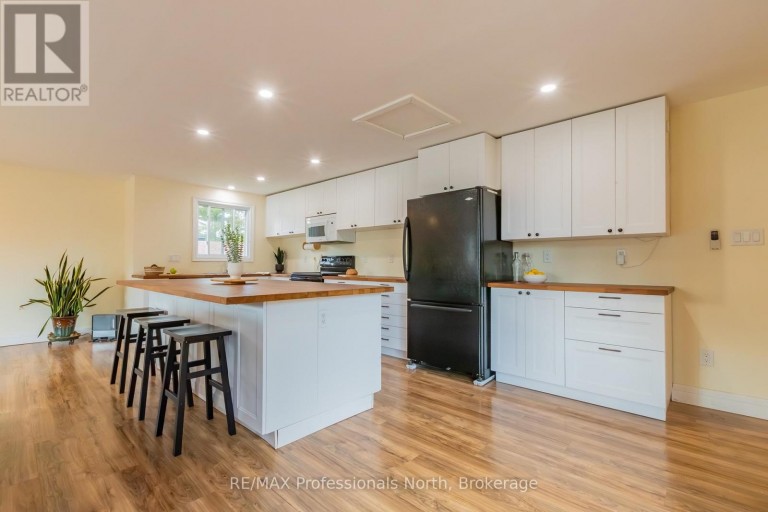 2831 60 HIGHWAY, Lake of Bays (Franklin), Ontario, P0A1H0