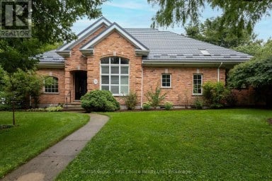 70 CRAWFORD STREET Stratford Ontario photo 1