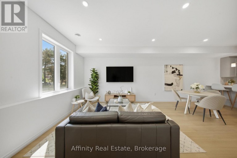 10 - 2 SLESSOR BOULEVARD, Grimsby (Grimsby West), Ontario, L3M5J4