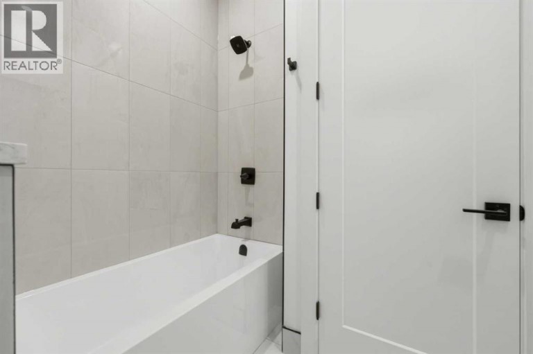 2004 51 Avenue SW, Calgary, Alberta, T3E1J6