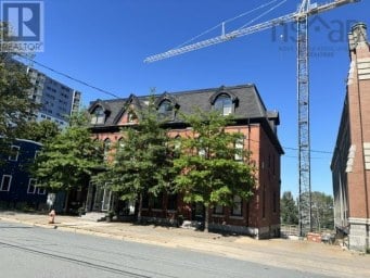 2267 Brunswick Street Halifax Nova Scotia photo 3