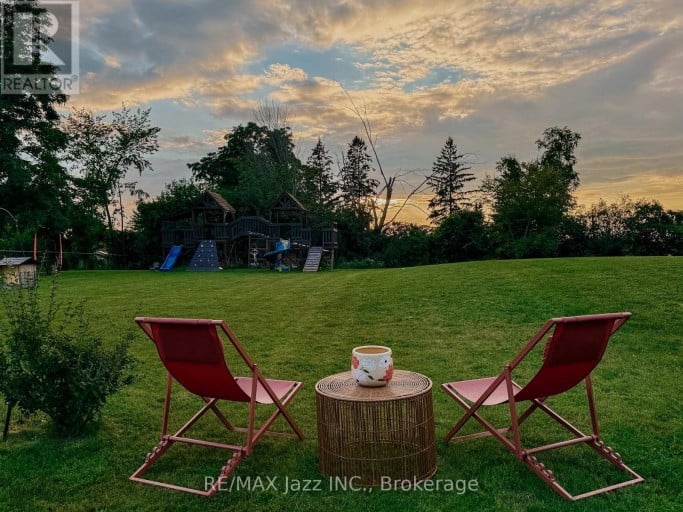 29 SONGBIRD CRESCENT, Kawartha Lakes (Lindsay), Ontario, K9V4R4