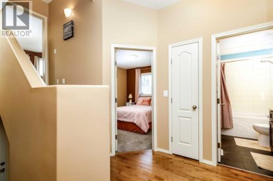 8 Innes Close Red Deer Alberta photo 15